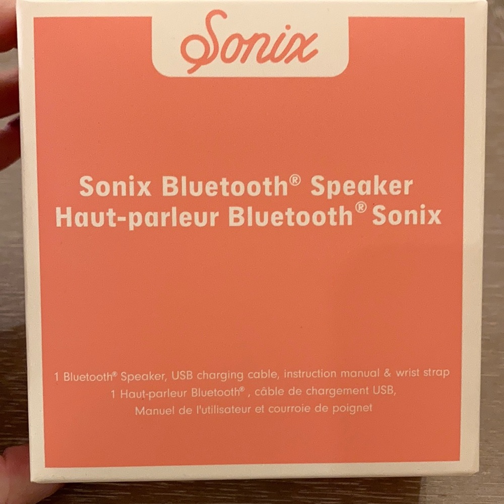 Sonix Bluetooth Speaker NWT